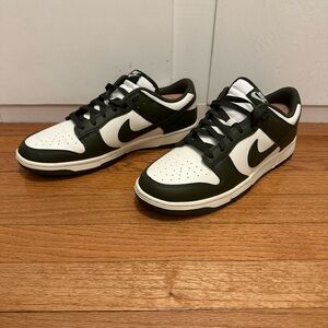 Nike Men's Green and White Dunks 12